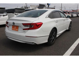 
										HONDA ACCORD 2022 WHITE M full									