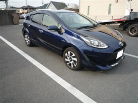 TOYOTA AQUA 2020 DARK BLUE