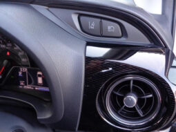 
										TOYOTA VITZ 2020 WHITE M full									