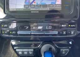 
										TOYOTA PRIUS S 2018 SILVER M full									