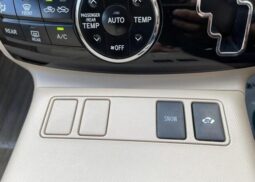 
										TOYOTA ESTIMA HYBRID 2012 PEARL WHITE full									