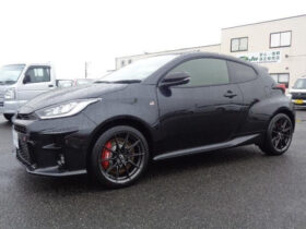 TOYOTA GR YARIS 2024 BLACK