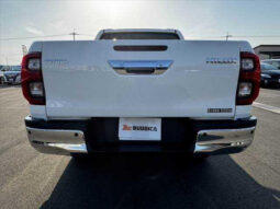 
										TOYOTA HILUX 2023 WHITE full									