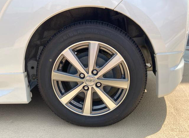 
								TOYOTA PORTE 2015 PEARL WHITE full									