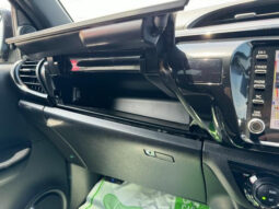 
										TOYOTA HILUX 2022 BLACK M full									