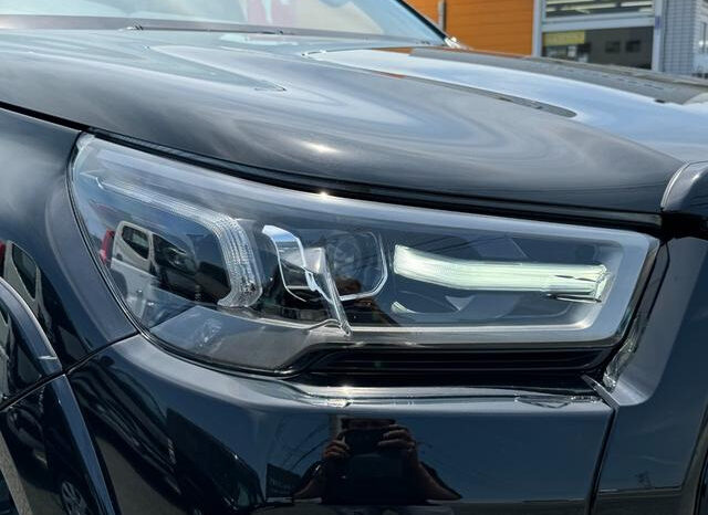 
								TOYOTA HILUX 2022 BLACK M full									