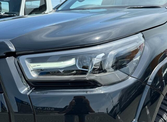 
								TOYOTA HILUX 2022 BLACK M full									