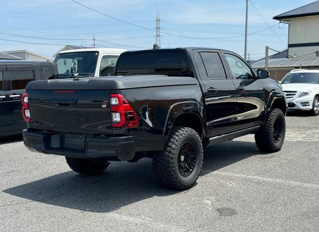 
								TOYOTA HILUX 2022 BLACK M full									