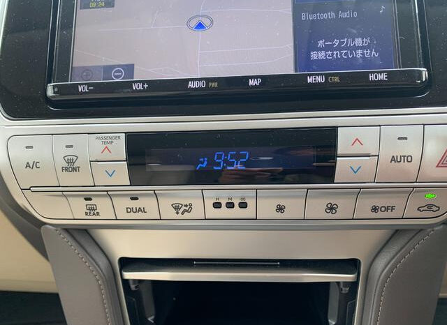 
								TOYOTA LAND CRUISER PRADO 2021 PEARL WHITE full									
