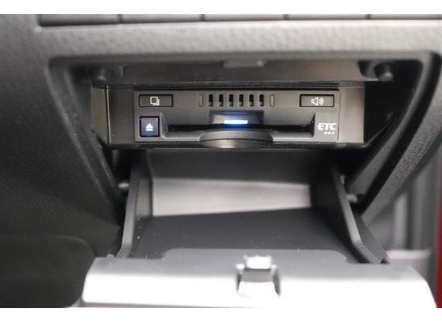 
								TOYOTA CAMRY 2023 SPECIAL COLOR full									