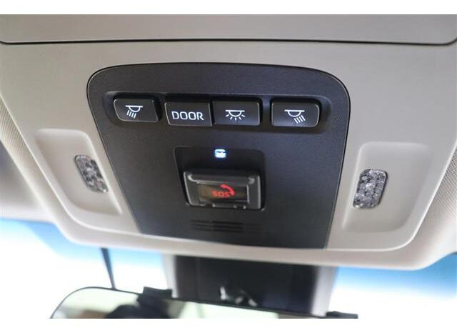 
								TOYOTA CAMRY 2023 SPECIAL COLOR full									