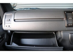 
										TOYOTA HIACE VAN 2024 PEARL WHITE full									