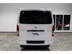 
										TOYOTA HIACE VAN 2024 PEARL WHITE full									