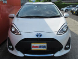 
										TOYOTA AQUA 2019 WHITE M full									