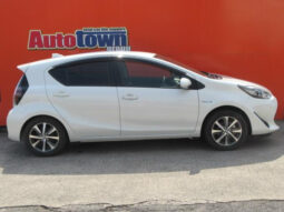 
										TOYOTA AQUA 2019 WHITE M full									