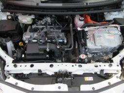 
										TOYOTA AQUA 2019 WHITE M full									