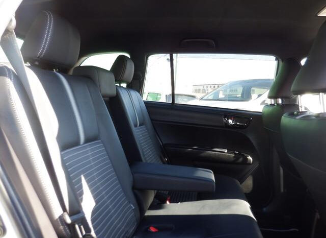 
								TOYOTA COROLLA FIELDER 2018 PEARL full									