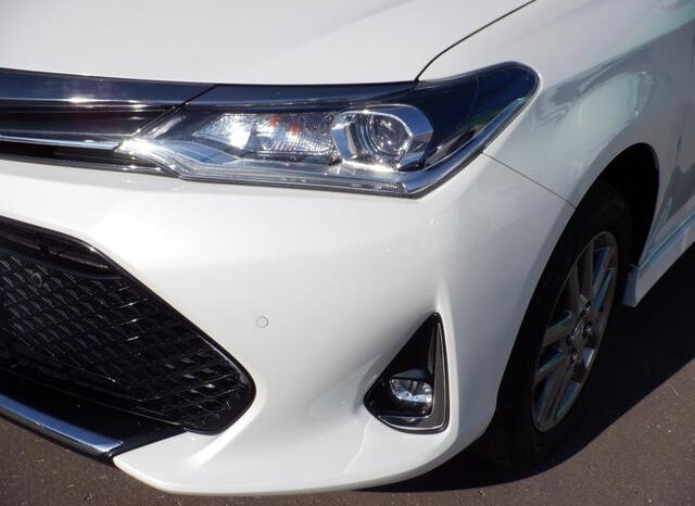 
								TOYOTA COROLLA FIELDER 2018 PEARL full									