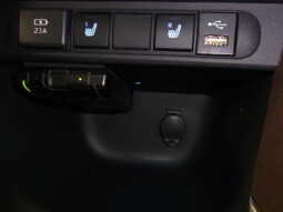
										TOYOTA YARIS CROSS 2021 BLACK full									