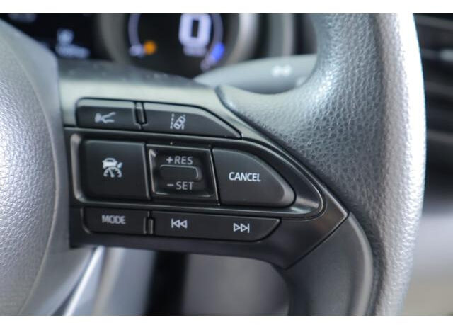 
								TOYOTA YARIS 2023 LIGHT BLUE II full									