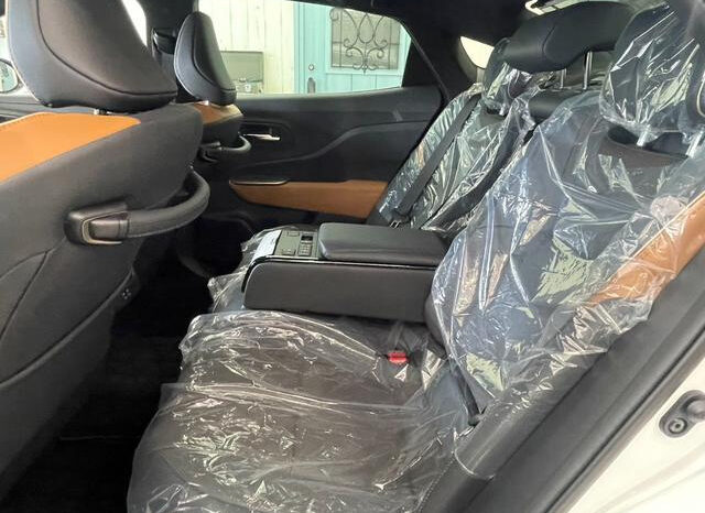 
								TOYOTA CROWN CROSSOVER 2023 PEARL WHITE full									