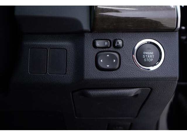 
								TOYOTA MARK X 2013 BLACK full									