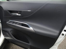 
										TOYOTA HARRIER 2021 PEARL WHITE full									