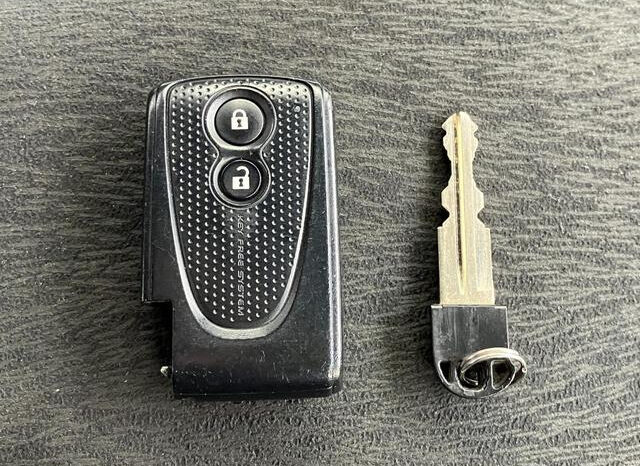 
								TOYOTA BB 2016 BLACK full									