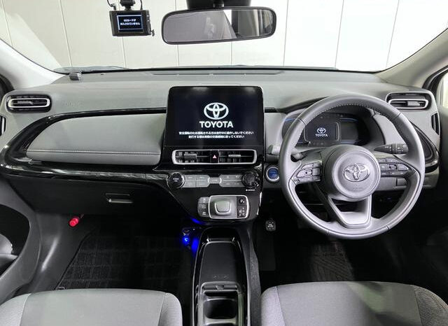 
								TOYOTA AQUA 2023 LIGHT BROWN full									