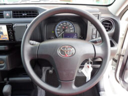 
										TOYOTA PROBOX 2024 WHITE full									