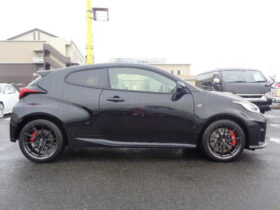 TOYOTA GR YARIS 2024 BLACK