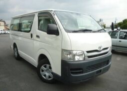 
										TOYOTA HIACE 2009 WHITE full									