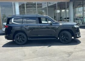 TOYOTA LAND CRUISER l300 2023 BLACK