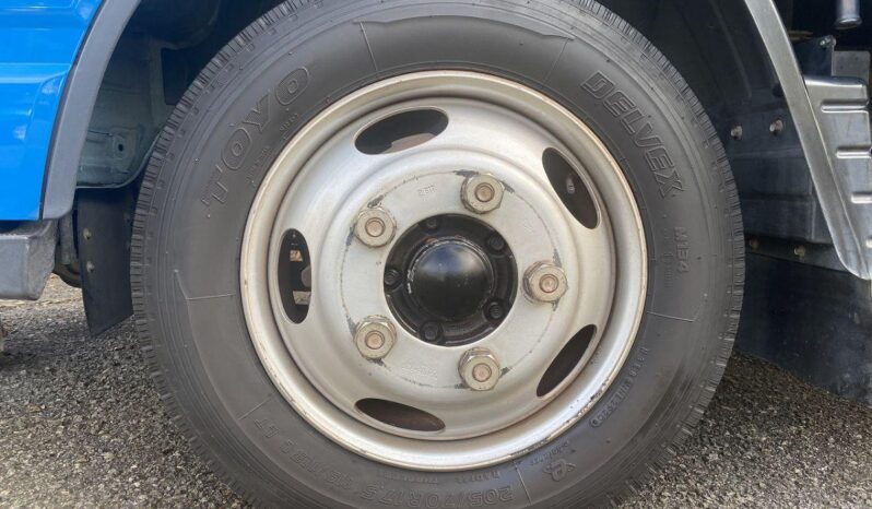 
								Mitsubishi Canter (2017) full									