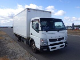 Mitsubishi Canter (2012)