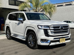 
										TOYOTA LAND CRUISER 2025 PEARL WHITE | 3500cc | GASOLINE full									