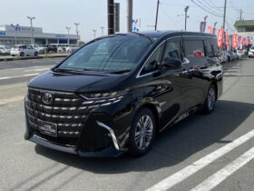 TOYOTA ALPHARD 2024 BLACK | 2500cc GASOLINE | 5D | 4WD