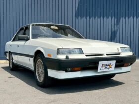 NISSAN SKYLINE 2000 TURBO RS-X
