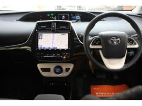 TOYOTA PRIUS 2018 PEARL