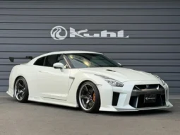 
										NISSAN GT-R BLACK EDITION | 2009 | WHITE full									