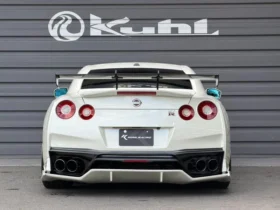 NISSAN GT-R BLACK EDITION | 2009 | WHITE
