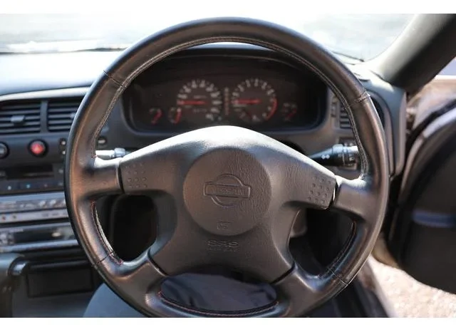 
								NISSAN SKYLINE GTS25T TYPE M SPEC I T Trade Japan full									