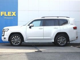 TOYOTA LAND CRUISER ZX