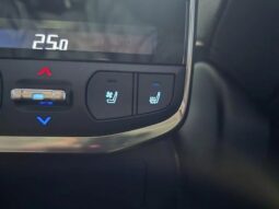 
										TOYOTA LAND CRUISER ZX full									