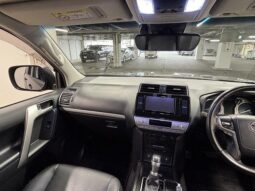 
										TOYOTA LAND CRUISER PRADO TX L full									