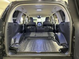 
										TOYOTA LAND CRUISER PRADO TX L full									