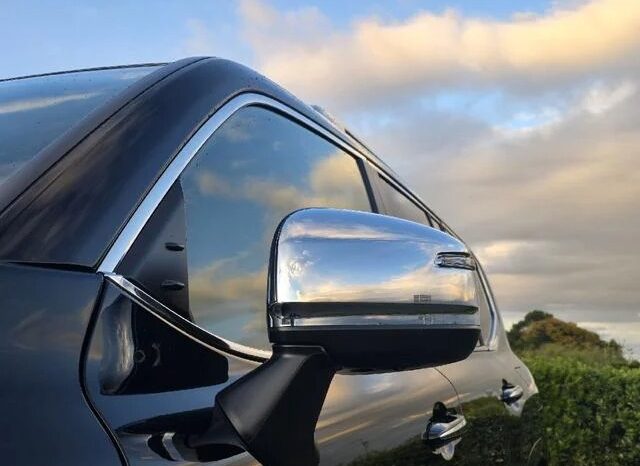 
								TOYOTA LAND CRUISER ZX full									