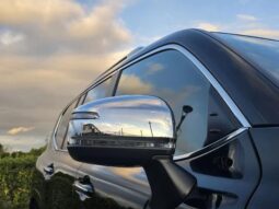 
										TOYOTA LAND CRUISER ZX full									