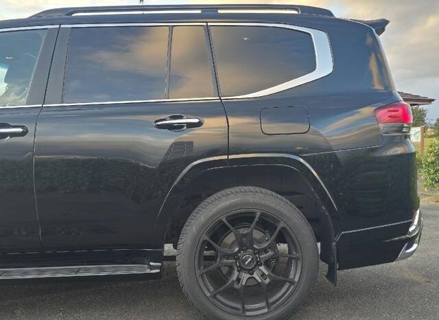 
								TOYOTA LAND CRUISER ZX full									