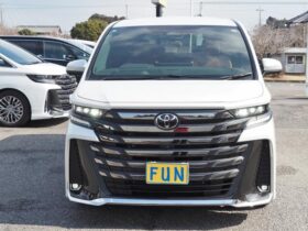 TOYOTA VELLFIRE PHEV EXECUTIVE LOUNGE | WHITE | 2025